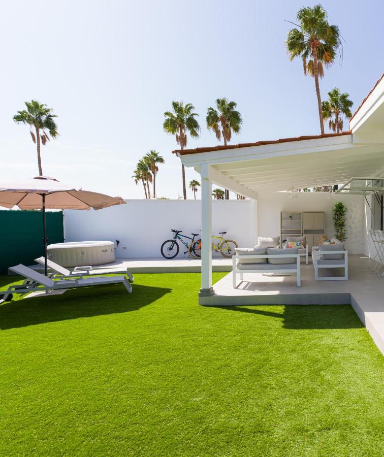 Aquarium Bungalow Private Jacuzzi, 3 Bedrooms, Ac And Bikes Maspalomas  Bagian luar foto