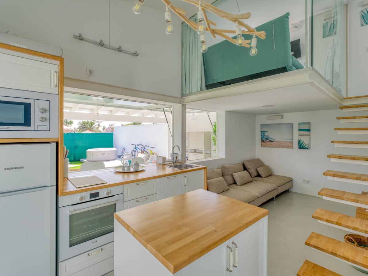 Aquarium Bungalow Private Jacuzzi, 3 Bedrooms, Ac And Bikes Maspalomas  Bagian luar foto