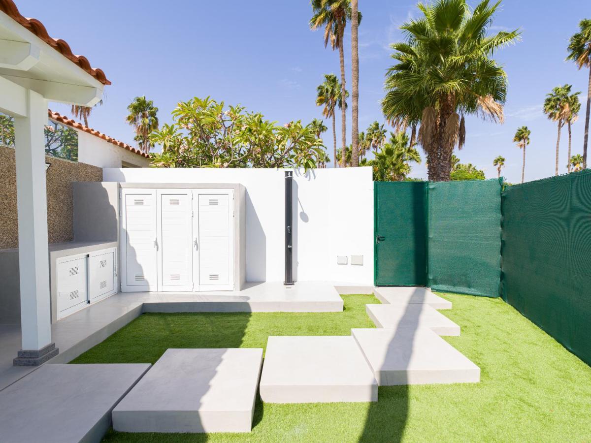 Aquarium Bungalow Private Jacuzzi, 3 Bedrooms, Ac And Bikes Maspalomas  Bagian luar foto