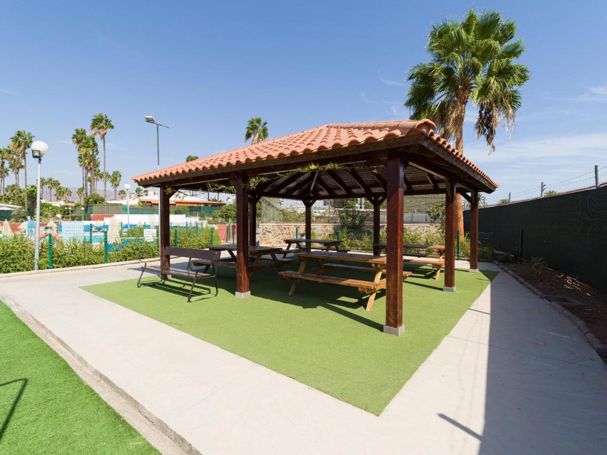 Aquarium Bungalow Private Jacuzzi, 3 Bedrooms, Ac And Bikes Maspalomas  Bagian luar foto